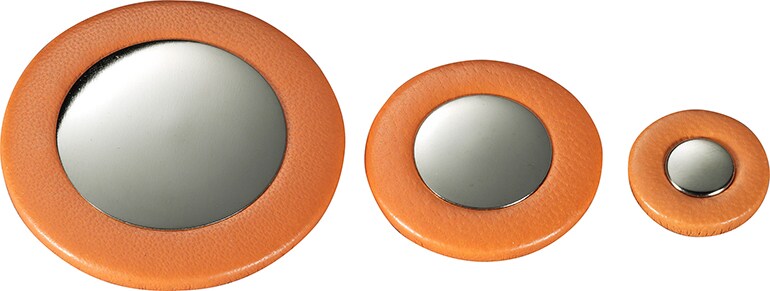 Botão ressonador de metal