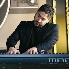 Miguel Teixeira artista Yamaha Synth