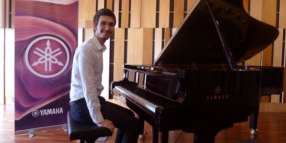 André Teixeira, vencedor do programa de bolsas de estudo da Yamaha Music Foundation of Europe 2019/20 