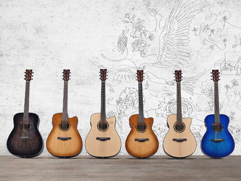Toda a gama da segunda geração de guitarras TransAcoustic apresentada em conjunto.