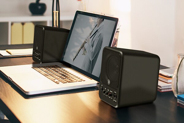 MS101-4 - Descrição - Speakers - Produtos - Áudio - Yamaha